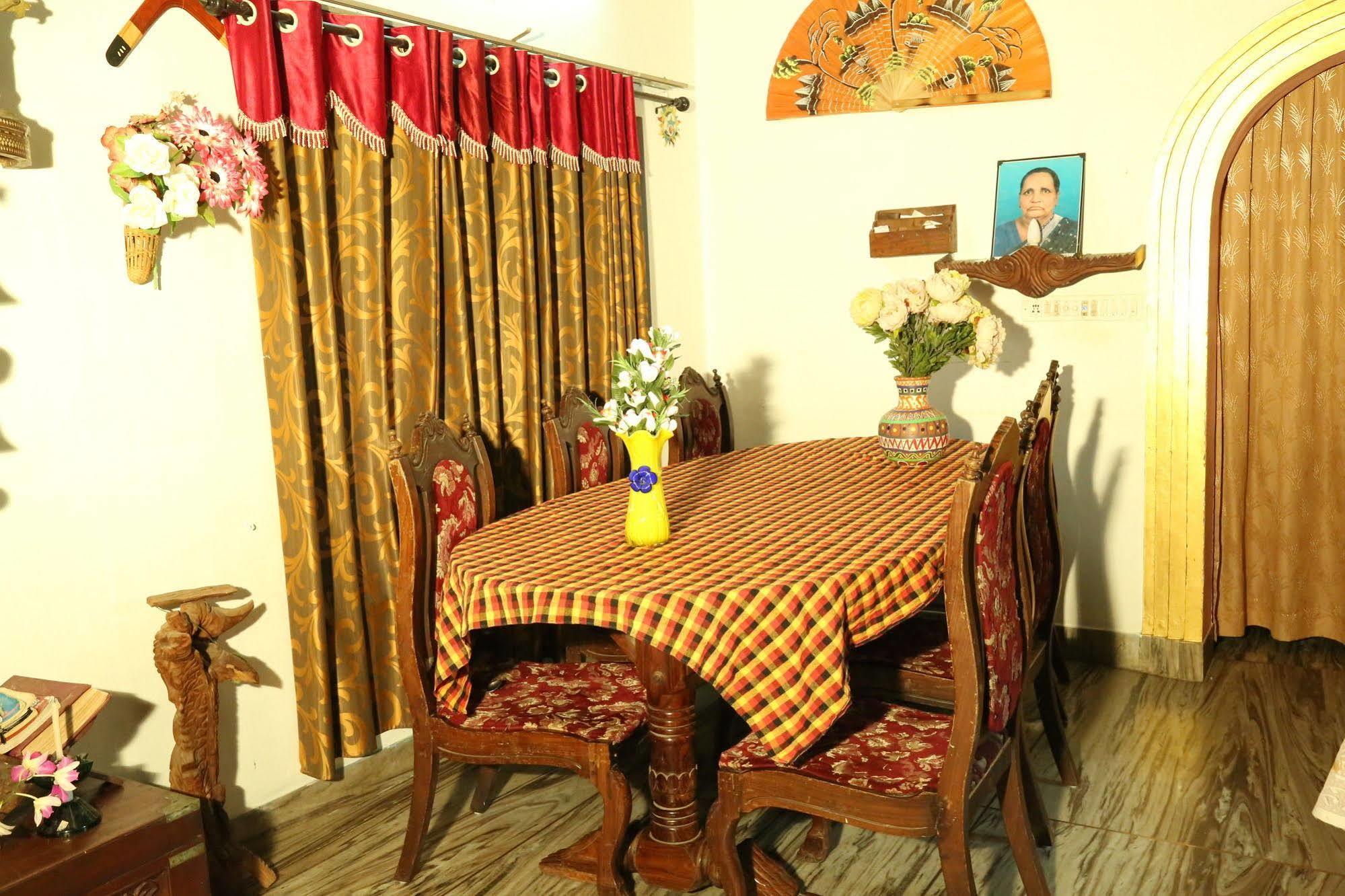 Dream Catcher Home Stay Kochi Exteriér fotografie